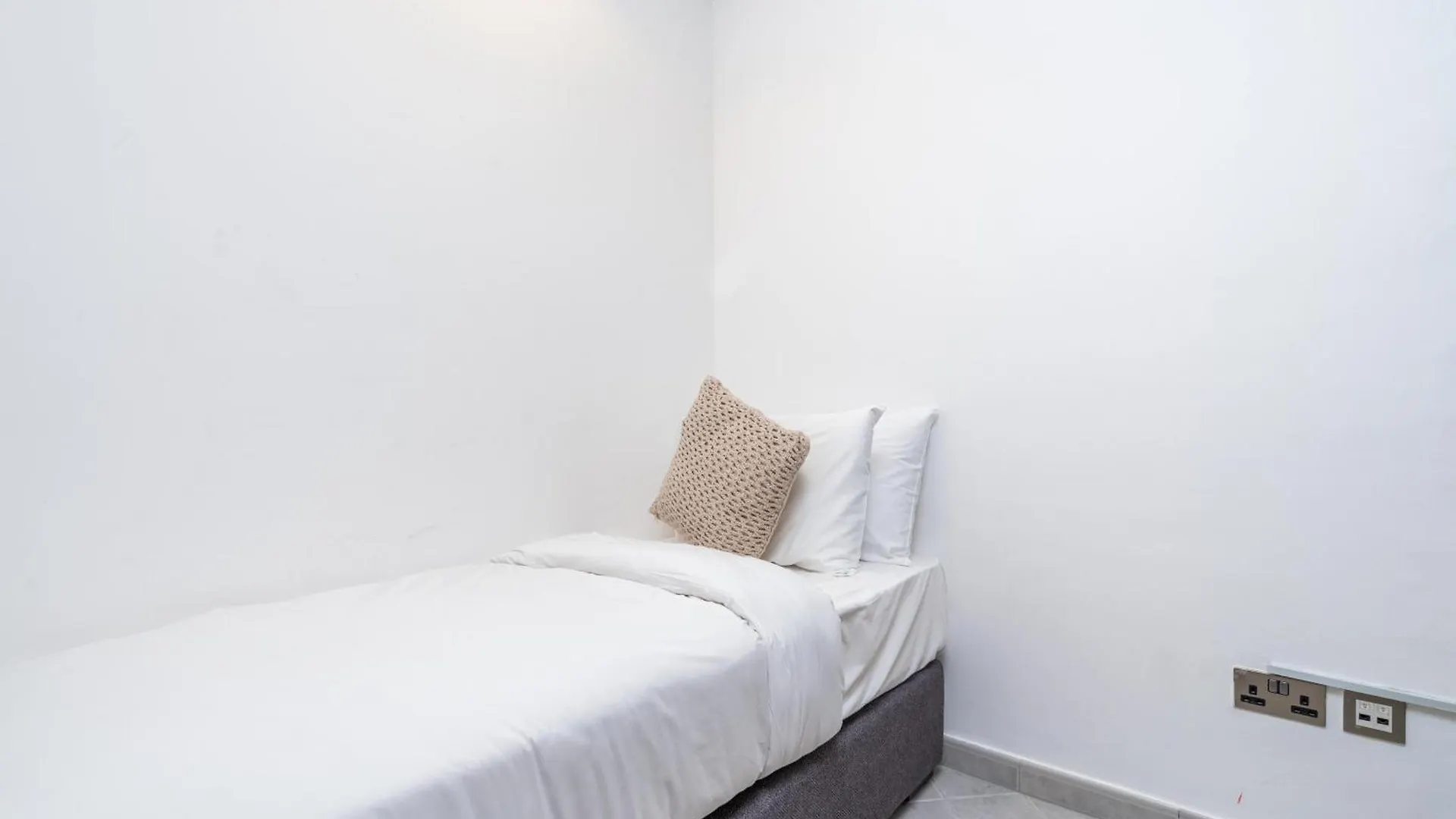 Vacay Lettings - Full Marina View 3 Bedroom Plus Maid Room Dubai Apartment